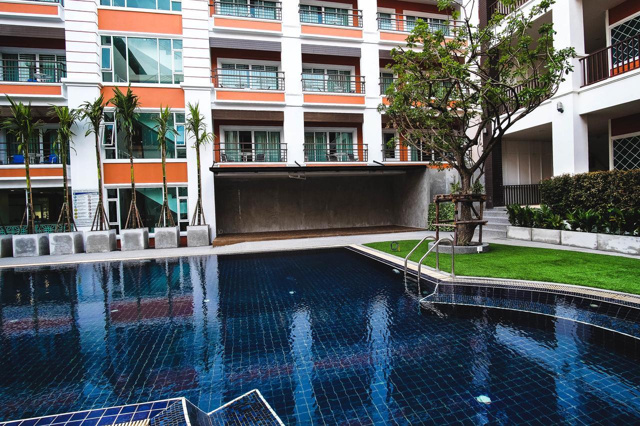 Fx Hotel Pattaya Exteriör bild
