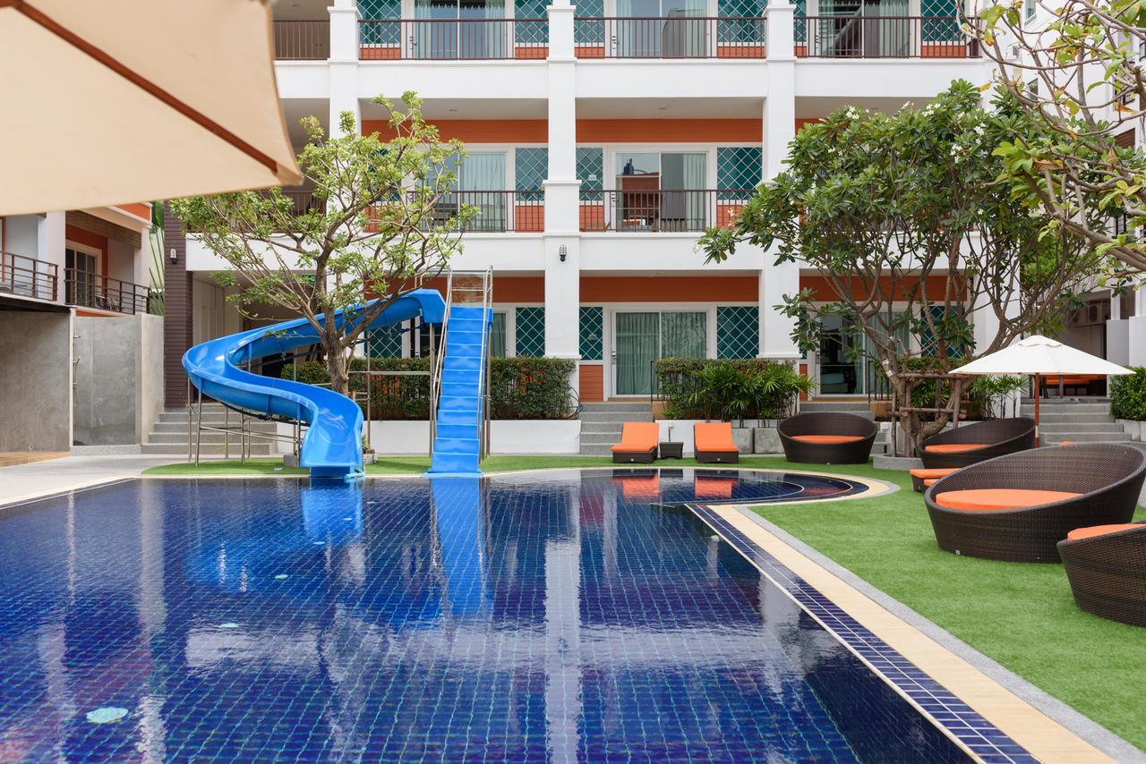 Fx Hotel Pattaya Exteriör bild